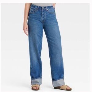 Universal Thread mid-rise 90s baggy Jeans size 6 NWT